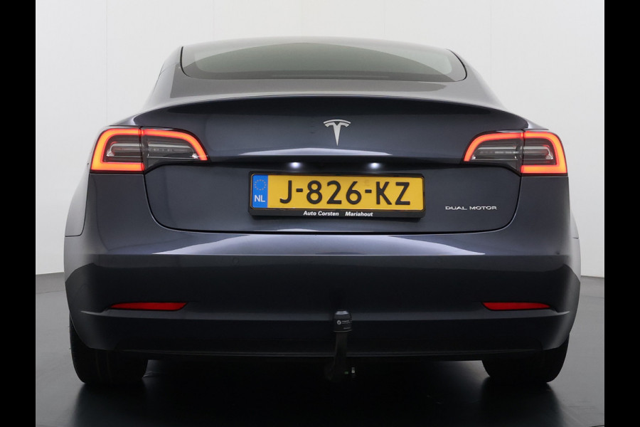 Tesla Model 3 Long Range AWD 75kWh Trekhaak Warmtepomp Lmv 18" AutoPilot Leder Pano-Dak Adaptive-Cruise Camera's Elektr.-Stuur+Stoelen+Spiegel Navi LED DAB Voorverwarmen interieur Keyless One-Pedal-Drive 4WD 1.000kg Trekvermogen Origineel Nederlandse Auto Fabrieksgarantie op Accu en Motor tot 25-09-2028/192.00km