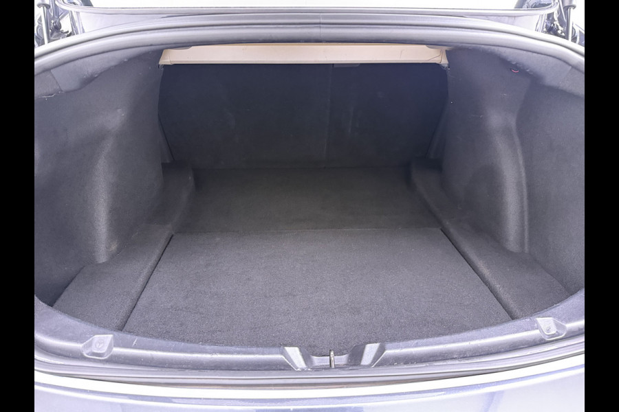Tesla Model 3 Long Range AWD 75kWh Trekhaak Warmtepomp Lmv 18" AutoPilot Leder Pano-Dak Adaptive-Cruise Camera's Elektr.-Stuur+Stoelen+Spiegel Navi LED DAB Voorverwarmen interieur Keyless One-Pedal-Drive 4WD 1.000kg Trekvermogen Origineel Nederlandse Auto Fabrieksgarantie op Accu en Motor tot 25-09-2028/192.00km