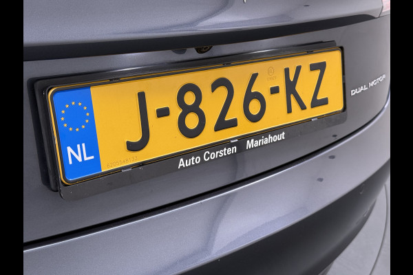 Tesla Model 3 Long Range AWD 75kWh Trekhaak Warmtepomp Lmv 18" AutoPilot Leder Pano-Dak Adaptive-Cruise Camera's Elektr.-Stuur+Stoelen+Spiegel Navi LED DAB Voorverwarmen interieur Keyless One-Pedal-Drive 4WD 1.000kg Trekvermogen Origineel Nederlandse Auto Fabrieksgarantie op Accu en Motor tot 25-09-2028/192.00km