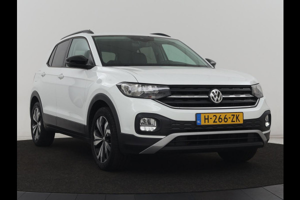 Volkswagen T-Cross 1.0 TSI Life | Carplay | Navigatie | Adaptive cruise | Dodehoek detectie | Airco | Bluetooth | Getint glas | Regen-/lichtsensor