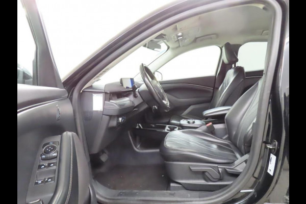 Ford Mustang Mach-E RWD 75 kWh [ 3-Fase ] {SOH-83%} (INCL.BTW)  Aut. *LEATHER | FULL-LED | DAB | DIGI-COCKPIT | KEYLESS | NAVI-FULLMAP | CARPLAY | HEATED-COMFORTSEATS | TOPVIEW | ADAPTIVE-CRUISE | PRIVACY-GLASS | 18'' ALU*