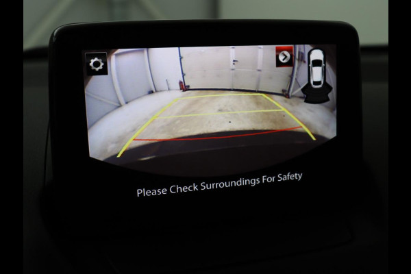 Mazda 2 1.5 Skyact-G Luxury | Stoel & stuurverwarming | Head-Up | Camera | Carplay | Keyless | Full LED | Dodehoek detectie | Climate control | Cruise control | Getint glas | Parkeerhulp