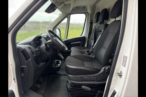 Citroën Jumper 35 2.2HDi 165PK L3H2 Euro 6 3-Persoons Trekhaak Camera Ecc Pdc Wandbetimmering Houtenvloer Achterdeuren Schuifdeur 3.000KG Trekgewicht