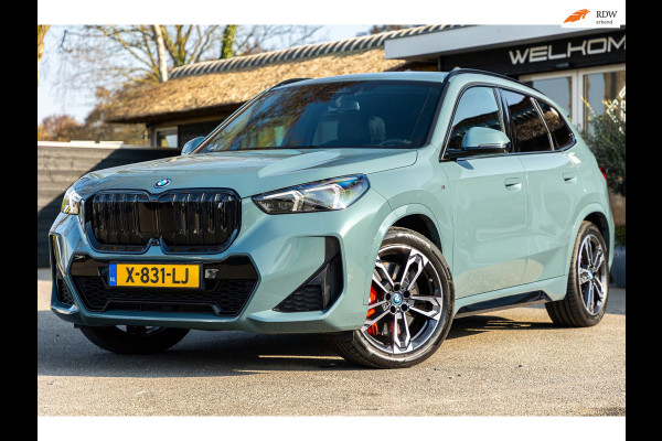 BMW iX1 XDrive30 Launch Edition 67 kWh SOH 97.5 I M-Sport - H&K I HUD I Driving assistant Pro