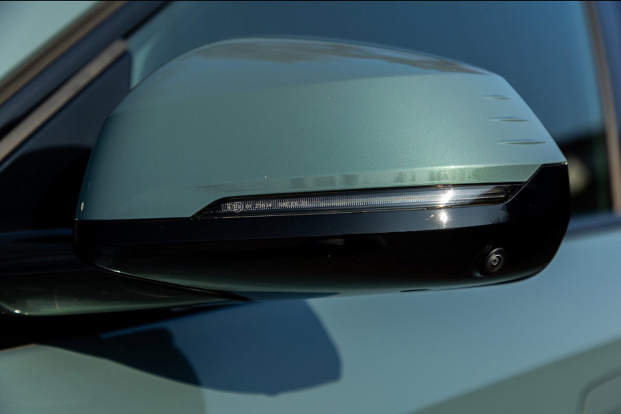 BMW iX1 XDrive30 Launch Edition 67 kWh SOH 97.5 I M-Sport - H&K I HUD I Driving assistant Pro