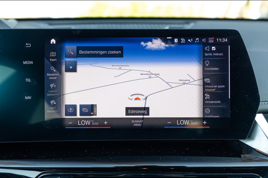 BMW iX1 XDrive30 Launch Edition 67 kWh SOH 97.5 I M-Sport - H&K I HUD I Driving assistant Pro