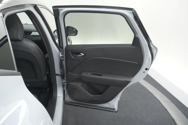 Renault Captur 1.8 E-Tech full hybrid 160 techno | Camera | Winterpakket | Adaptieve Cruise Control | Apple Carplay