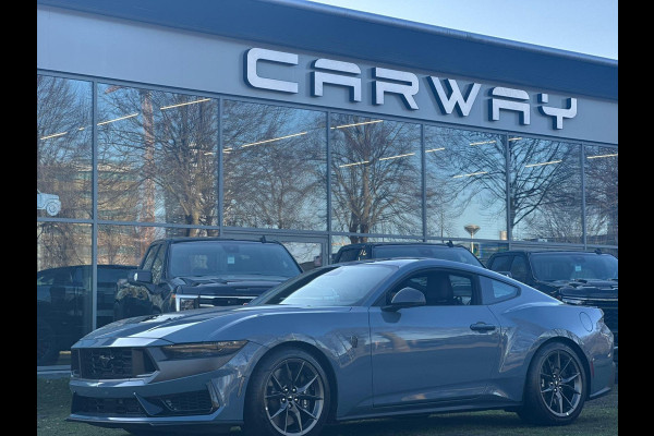 Ford Mustang Fastback 5.0 V8 Dark Horse