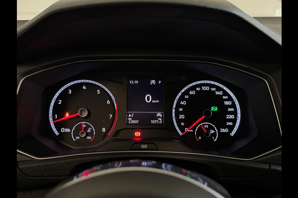 Volkswagen T-Roc Cabrio 1.5 TSI 150PK DSG R-LINE SPORT NAVI/PDC/LED/R-LINE***