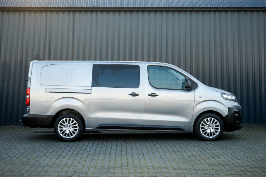 Opel Vivaro 2.0 L3H1 | 5-Zits | Camera | Cruise | Airco | Trekhaak | Stoelhoezen!