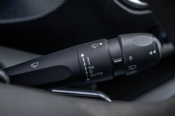 Opel Vivaro 2.0 L3H1 | 5-Zits | Camera | Cruise | Airco | Trekhaak | Stoelhoezen!