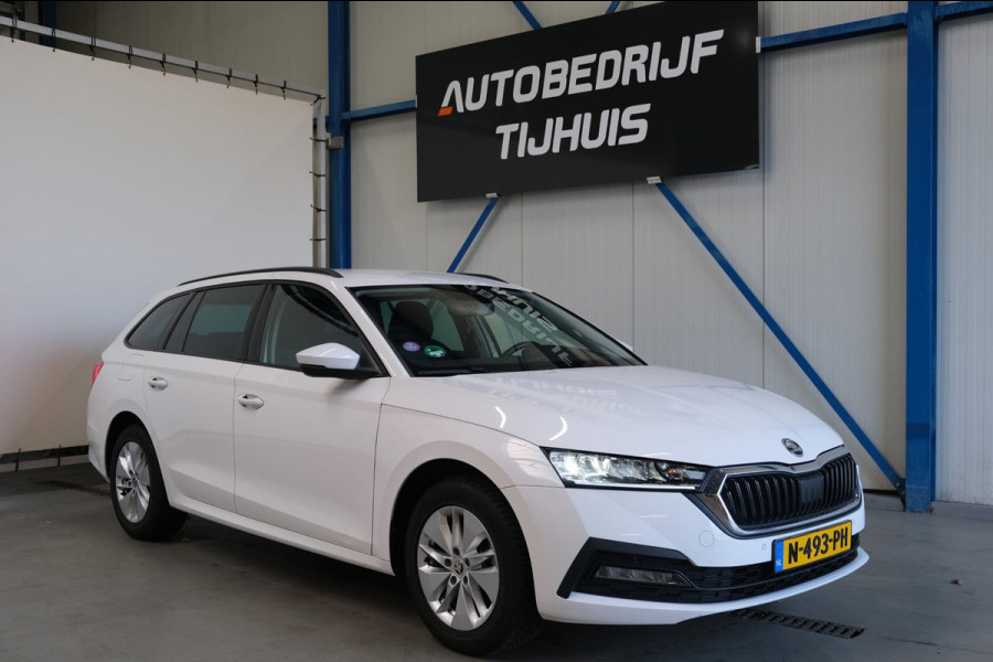 Škoda Octavia Combi 1.0 e-TSI Business Edition - N.A.P. Airco, Cruise, Carplay, Virtual Cockpit, PDC, Trekhaak.