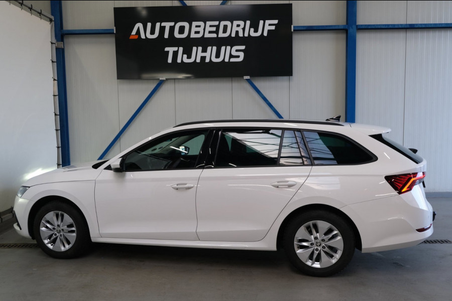 Škoda Octavia Combi 1.0 e-TSI Business Edition - N.A.P. Airco, Cruise, Carplay, Virtual Cockpit, PDC, Trekhaak.