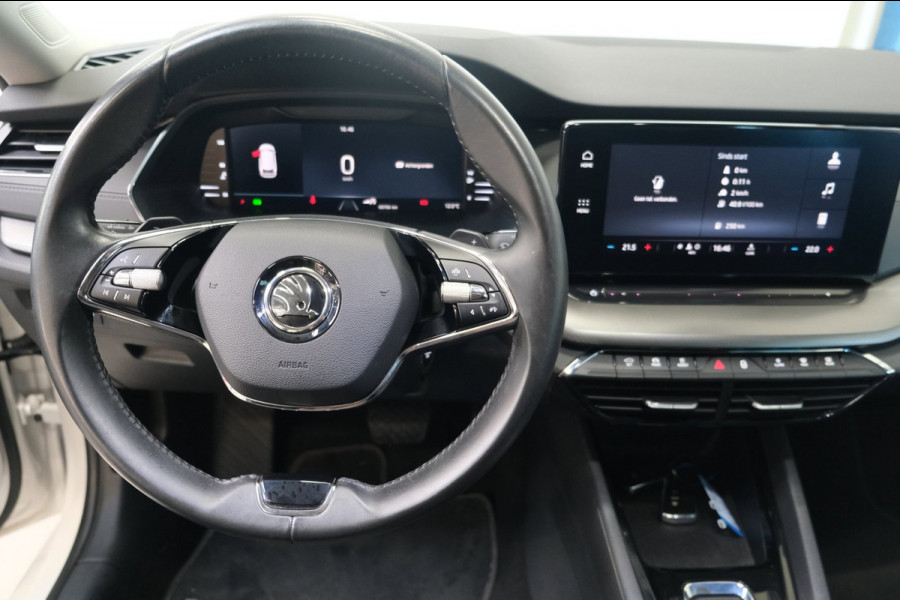 Škoda Octavia Combi 1.0 e-TSI Business Edition - N.A.P. Airco, Cruise, Carplay, Virtual Cockpit, PDC, Trekhaak.