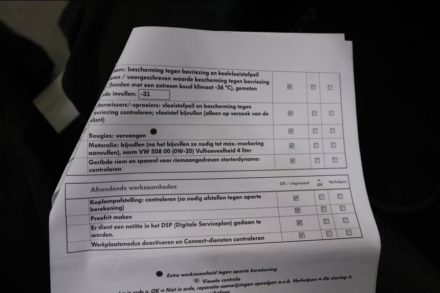 Škoda Octavia Combi 1.0 e-TSI Business Edition - N.A.P. Airco, Cruise, Carplay, Virtual Cockpit, PDC, Trekhaak.