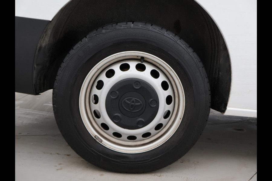 Toyota ProAce Worker 2.0 D-4D LONG NAVIGATOR 3-ZITS + APPLE CARPLAY | CRUISE | NAVIGATIE | PDC