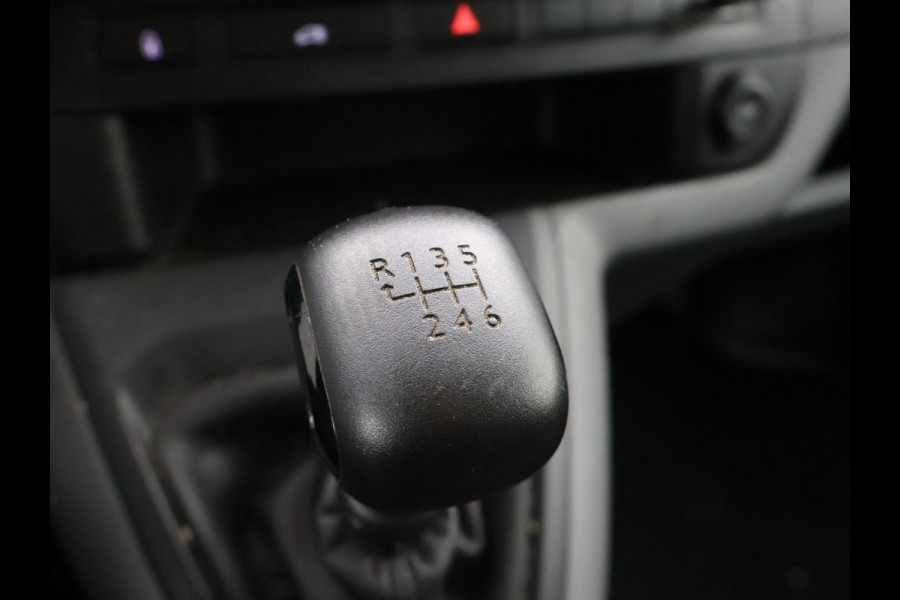 Toyota ProAce Worker 2.0 D-4D LONG NAVIGATOR 3-ZITS + APPLE CARPLAY | CRUISE | NAVIGATIE | PDC