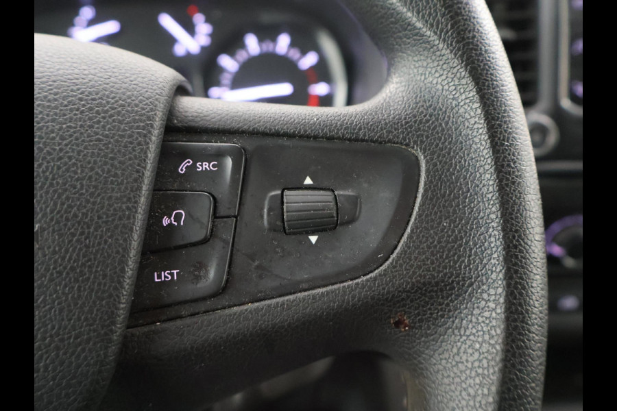 Toyota ProAce Worker 2.0 D-4D LONG NAVIGATOR 3-ZITS + APPLE CARPLAY | CRUISE | NAVIGATIE | PDC