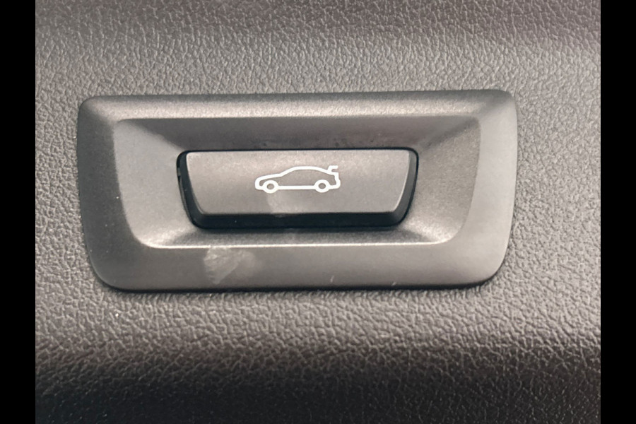 BMW X1 XDrive30e PHEV Widescreen Carplay Navigatie Camera Cruise Climate