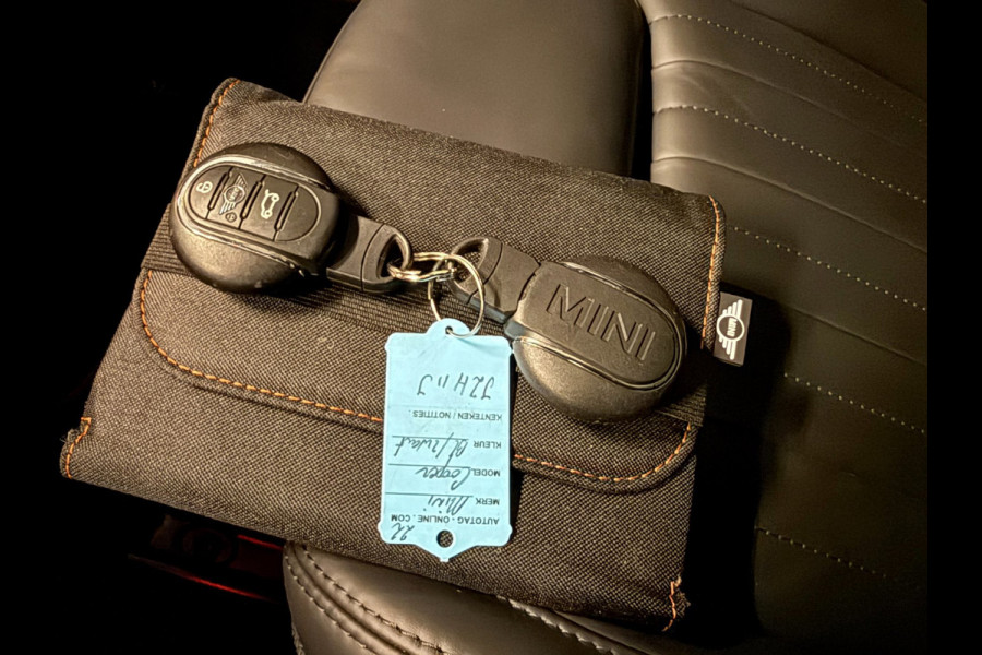 MINI 1.5 Cooper BLACK-EDITION PANO/H-UP/NAVI/CAM/DAB/CARPLAY/H-KARDON///