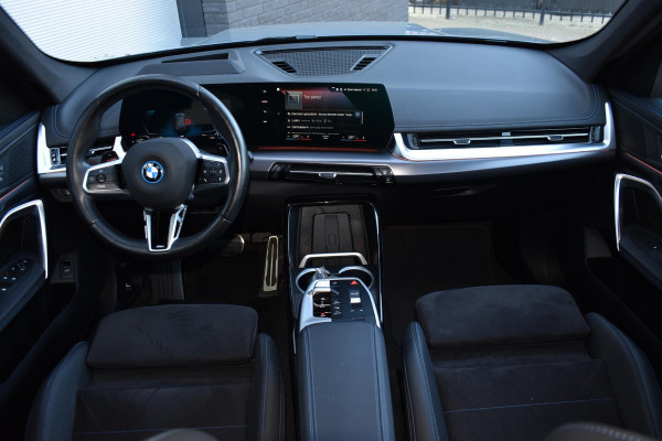 BMW X1 xDrive30e Plugin Hybrid 326PK Aut. M-Sport | Panodak | Head-Up | 360 Camera | Navi | Incl. garantie