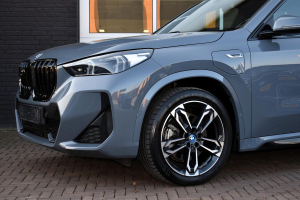 BMW X1 xDrive30e Plugin Hybrid 326PK Aut. M-Sport | Panodak | Head-Up | 360 Camera | Navi | Incl. garantie