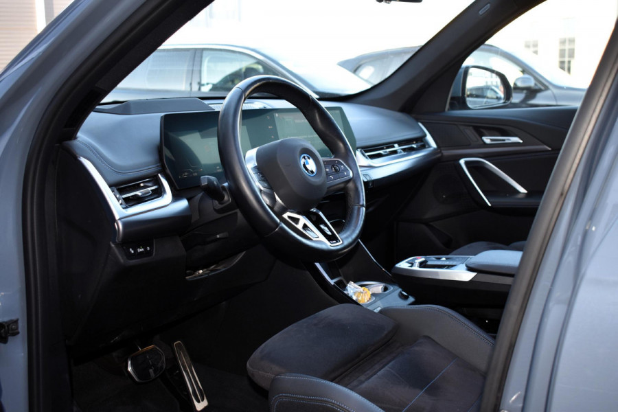 BMW X1 xDrive30e Plugin Hybrid 326PK Aut. M-Sport | Panodak | Head-Up | 360 Camera | Navi | Incl. garantie