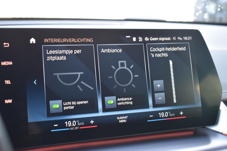 BMW X1 xDrive30e Plugin Hybrid 326PK Aut. M-Sport | Panodak | Head-Up | 360 Camera | Navi | Incl. garantie