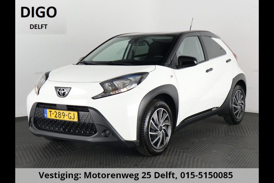 Toyota Aygo X 1.0 BLACK & WHITE SPECIAL EDITION GARANTIE 6-2033 CARPLAY NAVIGATIE.ADAPTIEVE CRUISE. SPECIAL EDITION PACK