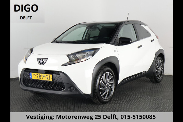 Toyota Aygo X 1.0 BLACK & WHITE SPECIAL EDITION GARANTIE 6-2033 CARPLAY NAVIGATIE.ADAPTIEVE CRUISE. SPECIAL EDITION PACK