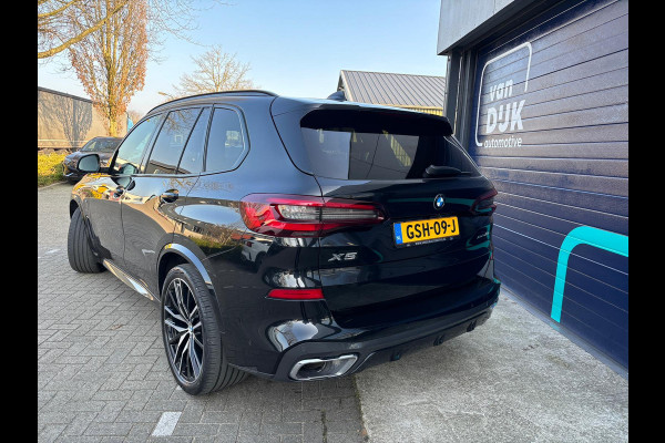 BMW X5 xDrive45e M-Sport PHEV Harman Kardon M-Pakket Panoramadak 22 inch velgen Surroud view