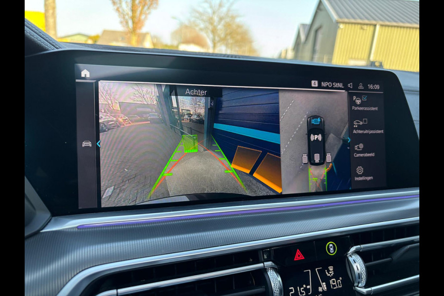 BMW X5 xDrive45e M-Sport PHEV Harman Kardon M-Pakket Panoramadak 22 inch velgen Surroud view