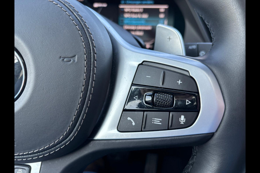 BMW X5 xDrive45e M-Sport PHEV Harman Kardon M-Pakket Panoramadak 22 inch velgen Surroud view