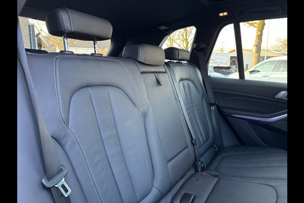BMW X5 xDrive45e M-Sport PHEV Harman Kardon M-Pakket Panoramadak 22 inch velgen Surroud view