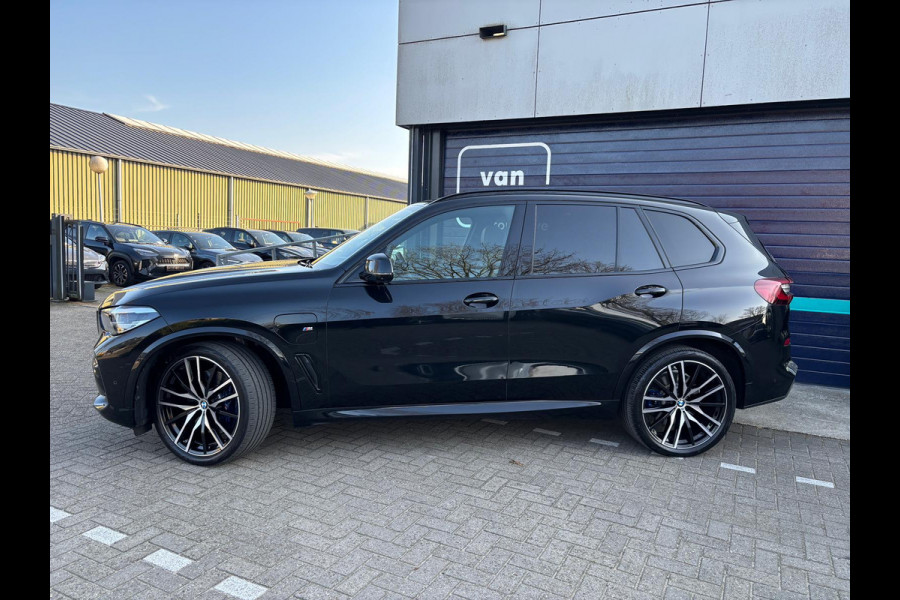 BMW X5 xDrive45e M-Sport PHEV Harman Kardon M-Pakket Panoramadak 22 inch velgen Surroud view