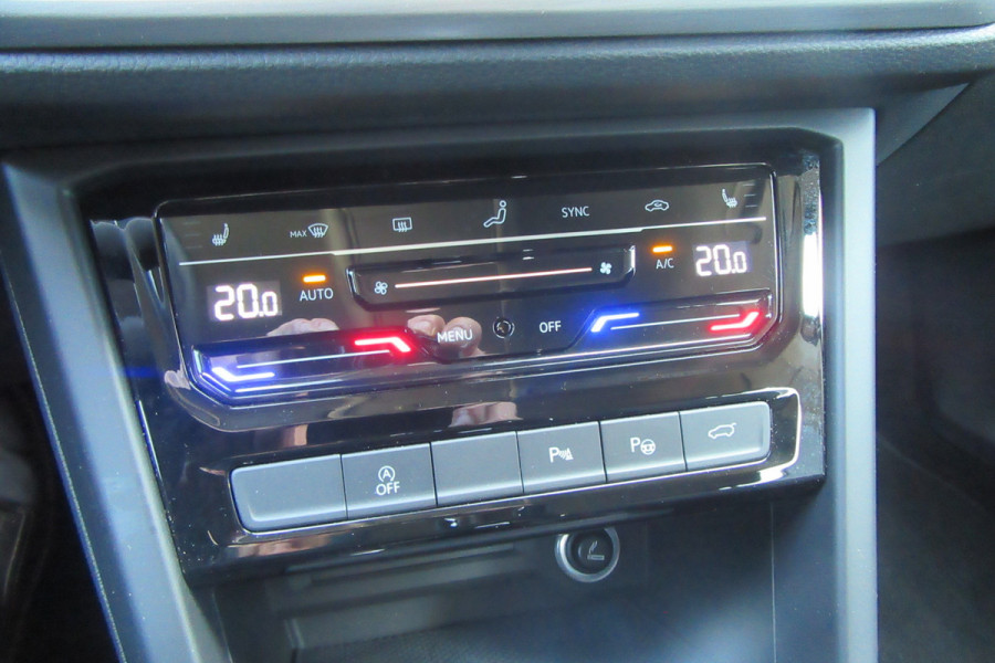 Volkswagen Touran 1.5 TSI Highline Business Automaat, Navi, Camera, El. Trekhaak