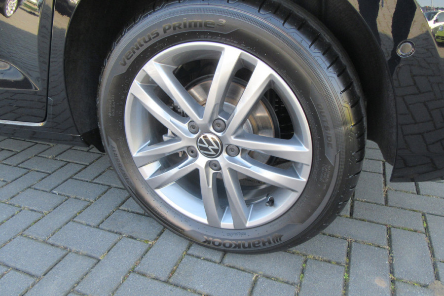 Volkswagen Touran 1.5 TSI Highline Business Automaat, Navi, Camera, El. Trekhaak