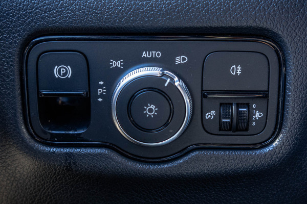 Mercedes-Benz Vito 116 CDI L3 Pro | Facelift | 160 PK | Automaat | Mbux | Navi | Camera | Cruise | Carplay