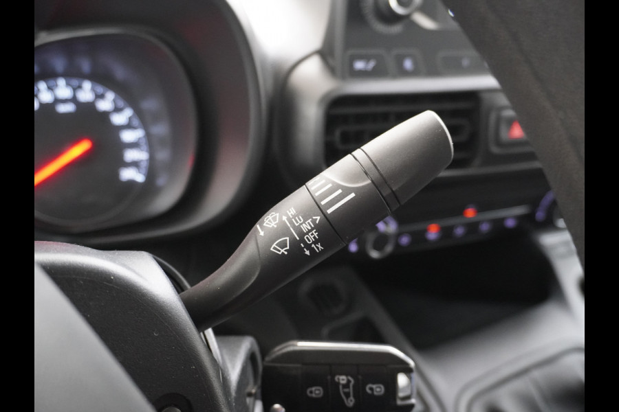 Opel Combo 1.5CDTI EURO 6 3-Persoons Airco Cruise Control Bluetooth Elektr.ramen Elektr.spiegels+Verwarmd Centr.Vergr+ab. L1H1 Edition Schuifdeur Betonplex vloer Lat om Lat betimmering Origineel Nederlandse Auto