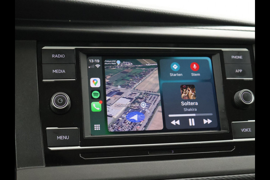 Volkswagen Transporter T6.1 2.0 TDI DUBBEL CABINE L2H1 + COMFORTSTOELEN | TREKHAAK | APPLE CARPLAY | CRUISE CONTROL