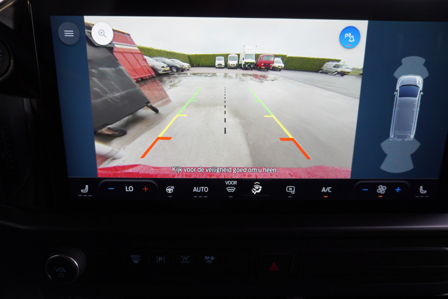 Ford Transit Custom 320L 2.0 TDCI 136pk L2H1 Limited Nr. V153 | Airco | Adap.cruise | Navi | Glaslookpanelen | Spoilers