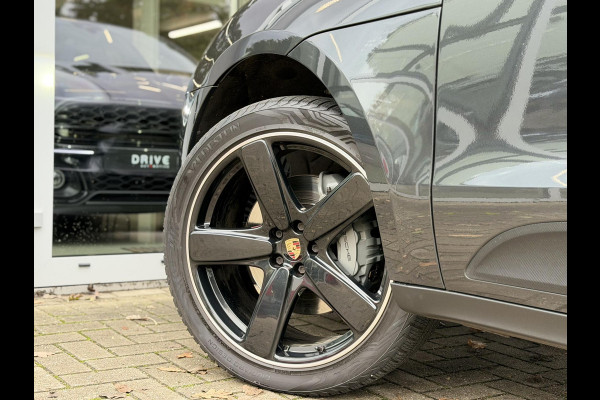 Porsche Macan 3.0 S 354PK |Pano|ACC|360Cam|BOSE|Sport Chrono|21"Sport Classic|Adaptieve Sportstoelen|El.Trekhaak|Porsche onderhouden
