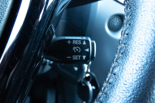 Toyota Aygo 1.0 VVT-i x-play | CAMERA | APPLE CARPLAY / ANDROID AUTO | ELEKTRISCHE RAMEN