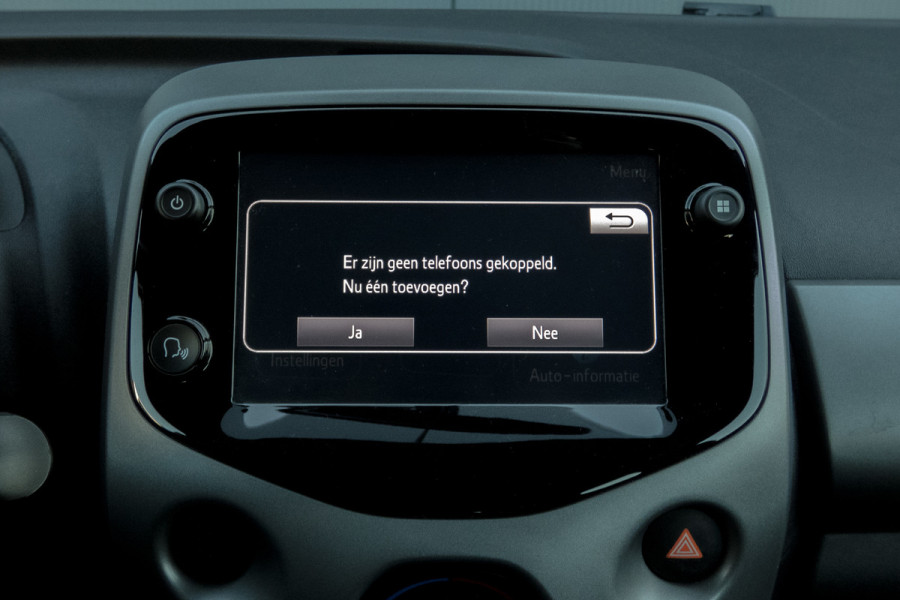 Toyota Aygo 1.0 VVT-i x-play | CAMERA | APPLE CARPLAY / ANDROID AUTO | ELEKTRISCHE RAMEN