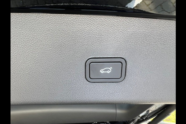 XPeng G9 RWD Long Range 94.6 kWh Trekhaak, 21 inch velgen, Stoelventilatie, Panoramadak, Trekhaak