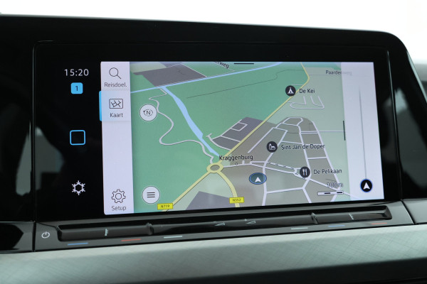 Volkswagen Golf 2.0 TDI Life Business Automaat, Navigatie,