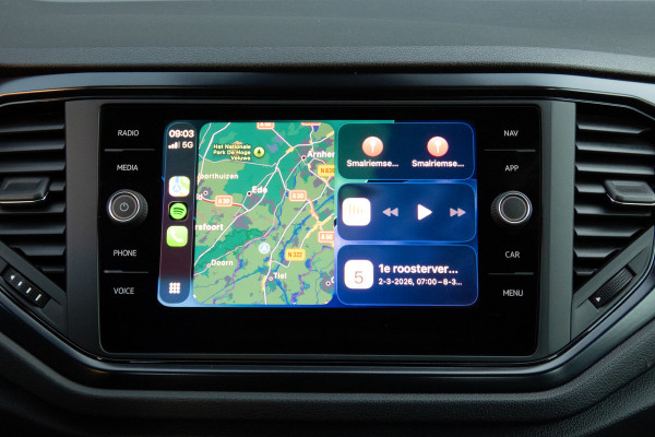 Volkswagen T-Roc 1.0 TSI | PARKEERSENSOREN | APPLE CARPLAY / ANDROID AUTO | NAVIGATIE