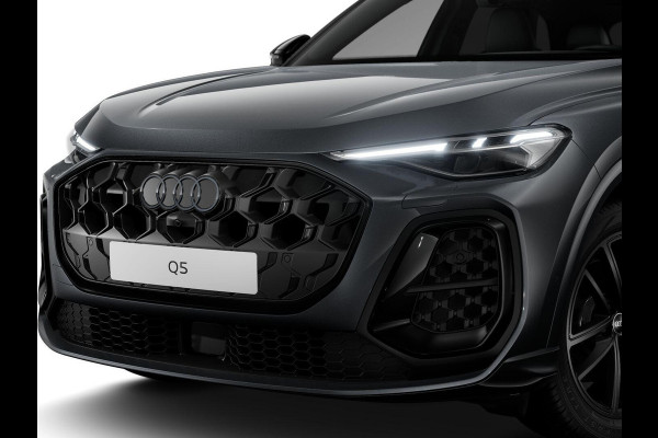 Audi Q5 S edition Competition e-hybrid 367 PK | Panoramadak | Luchtvering | Stoelen voor elektrisch | Techniekpakket plus | Keyless | Leder | Bijrijdersscherm