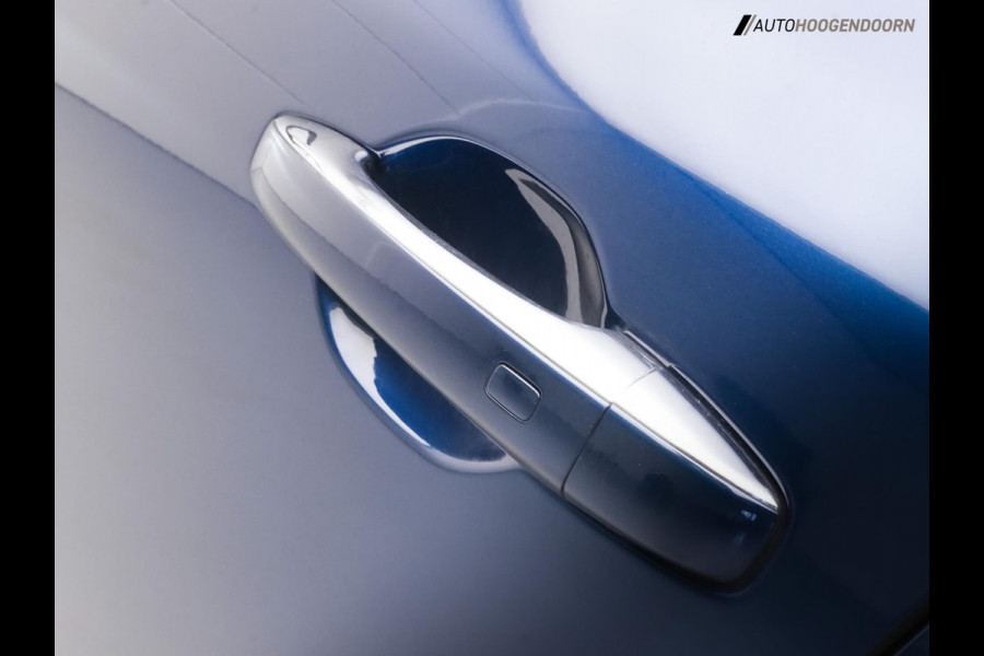 Renault Mégane Estate 1.6 E-Tech Plug-In Hybrid 160 R.S. Line (APPLE CARPLAY,LED,KEYLESS,PARKEERSENSOREN,SPORTSTOELEN,LM-VELGEN)