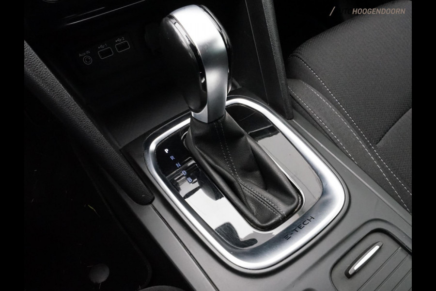 Renault Mégane Estate 1.6 E-Tech Plug-In Hybrid 160 R.S. Line (APPLE CARPLAY,LED,KEYLESS,PARKEERSENSOREN,SPORTSTOELEN,LM-VELGEN)